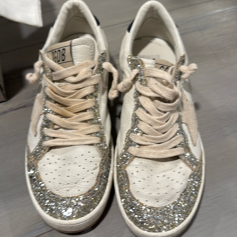 Golden goose